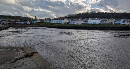 Same Aberaeron Harbour with no boats at all