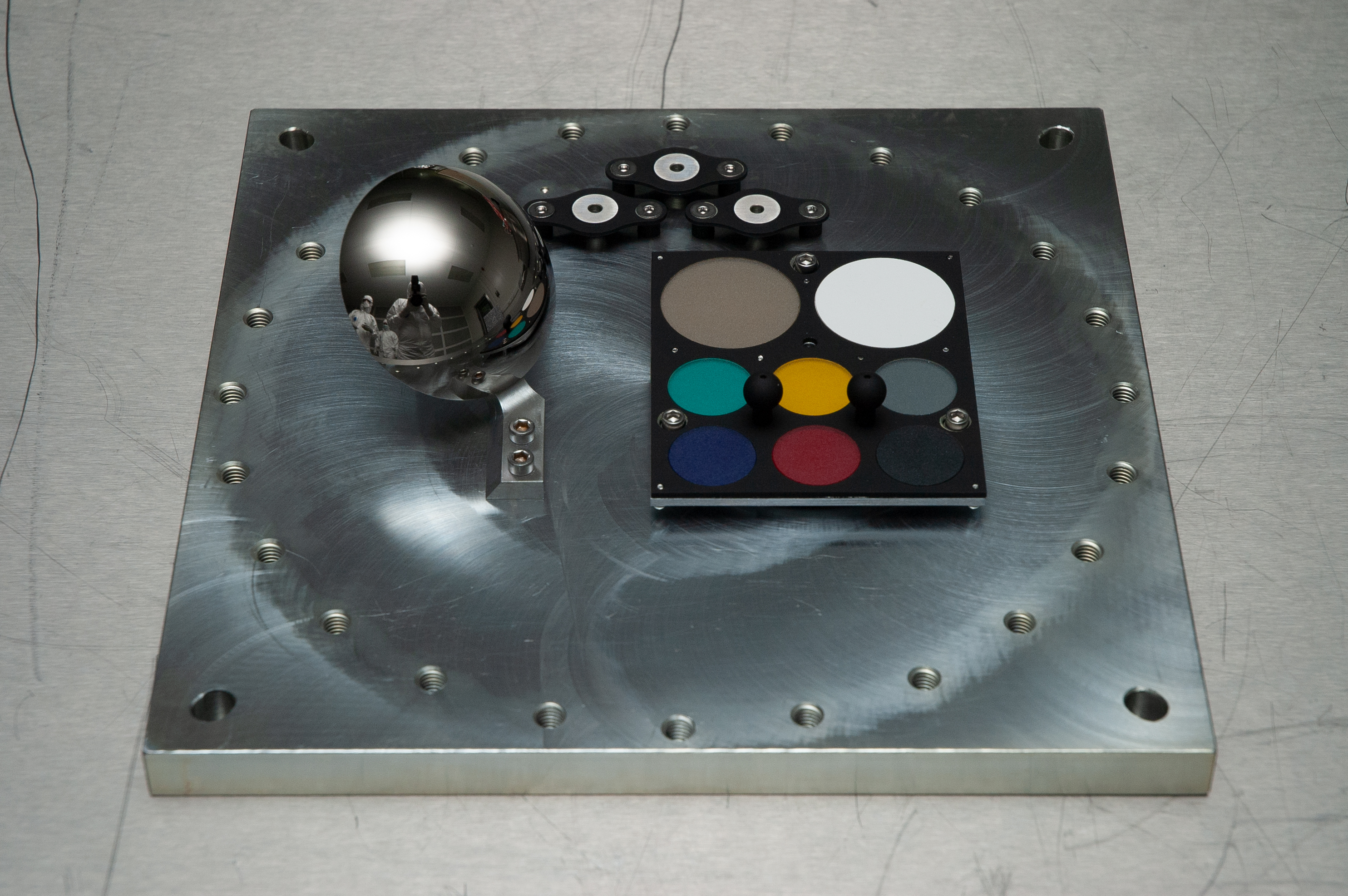 The EXOMars PanCam colour calibration target